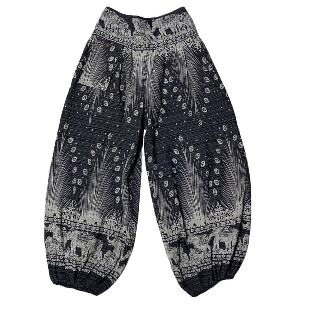 *SOLD* Kamana Batik Black & White Elephant Bohemian Pants Harem Pants Cotton - Picture 1 of 6